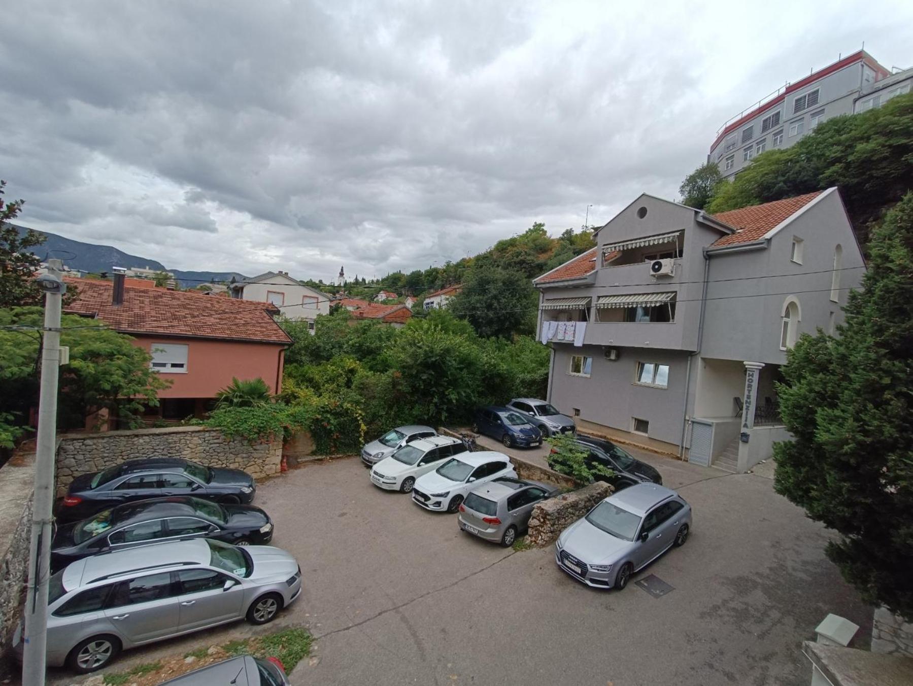 Guesthouse Hortenzija Mostar Exteriör bild